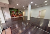 105m² locaux commerciaux pour location à Cordoue, Avenida de Almogávares photo