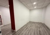 105m² locaux commerciaux pour location à Cordoue, Avenida de Almogávares photo
