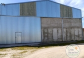 Nave Industrial en venta con 568m² en Cervillego de la Cruz, Calle Ronda foto