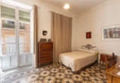 500m² building for sale in Granada, photo