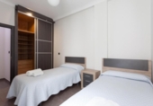 411m² building for sale in Granada, photo