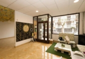 130m² hair salon for sale in Gabia Grande, Calle Pablo Picasso photo