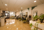 130m² hair salon for sale in Gabia Grande, Calle Pablo Picasso photo