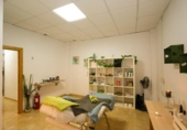 130m² hair salon for sale in Gabia Grande, Calle Pablo Picasso photo