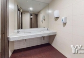 300m² restaurant for rent in Madrid, in the area of Almenara, Avenida de Asturias photo