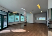 120m² commercial premises for sale in Valladolid, in the area of The Rondilla photo