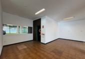 120m² commercial premises for sale in Valladolid, in the area of The Rondilla photo