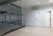 98m² commercial premises for sale in Valdepeñas photo
