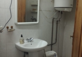 111m² commercial premises for sale in Valdepeñas photo