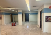Local comercial en alquiler con 890m² en Alcorcón foto