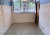 Local comercial en alquiler con 890m² en Alcorcón foto