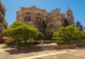 Nave Industrial en venta con 434m² en Málaga, en la zona de San Luis foto