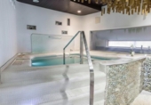 Local comercial
en venda
amb 126m² a Còrdova, Calle Platino foto