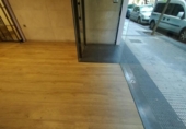 55m² commercial premises for rent in Zaragoza, calle pedro maría ric, 50008 photo