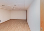 Oficina en venta con 224m² en Almería, Avenida de la Estación foto