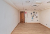 Oficina en venta con 224m² en Almería, Avenida de la Estación foto