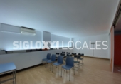112m² bureaux pour location à Barcelone, dans le quartier de el Guinardó, Carrer de Sant Quintí photo