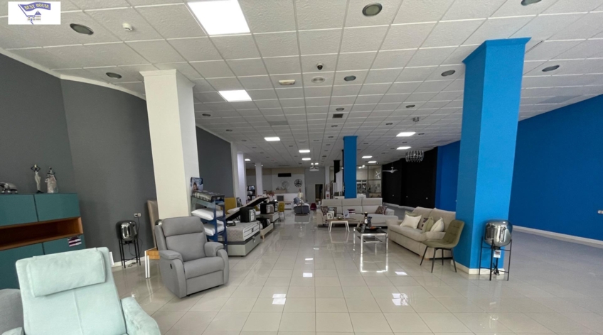 Local comercial
