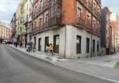 112m² commercial premises for rent in Valladolid, in the area of Main Square, Calle San Juan de Dios photo