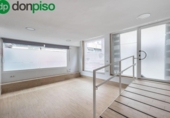 Local comercial en venta con 30m² en Granada foto