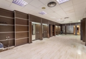 Local comercial en venta con 285m² en Granada, en la zona de Pajaritos, Calle del Halcón foto