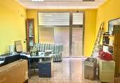 Local comercial en venta con 101m² en Gandía, Calle Barranco foto