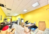 Local comercial en venta con 101m² en Gandía, Calle Barranco foto