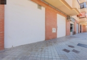 119m² commercial premises residential for sale in Granada, Calle Rosalía de Castro photo