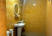Local comercial en venta con 75m² en Badajoz, en la zona de San Roque, Calle Hernando Soto foto
