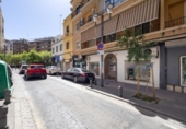 93m² commercial premises for sale in Granada, in the area of San Antón Neighborhood, Pasaje Recogidas photo