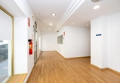 93m² commercial premises for sale in Granada, in the area of San Antón Neighborhood, Calle Afán de Ribera photo