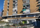 Local comercial
en venda
amb 286m² a Madrid, a la zona de Peñagrande, Calle de Otero y Delage foto