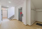 Local comercial en venta con 138m² en Torrevieja foto