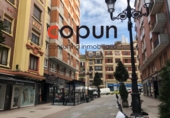 Local comercial en venta con 130m² en Oviedo, en la zona de Casco Antiguo, Calle Fray Ceferino foto