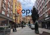 Local comercial en venta con 130m² en Oviedo, en la zona de Casco Antiguo, Calle Fray Ceferino foto