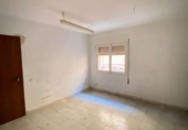 54m² commercial premises for sale in Cornellà de Llobregat, photo
