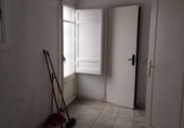 54m² commercial premises for sale in Cornellà de Llobregat, photo