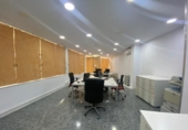 223m² offices for sale in Cornellà de Llobregat, photo