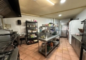 Restaurante en venta con 160m² en Sant Boi de Llobregat foto