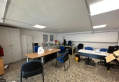 Local comercial
en venda
amb 330m² a Cornellà de Llobregat, carretera de esplugues - maquina del tren foto