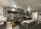 115m² restaurant with tenants for sale in Roses, Ronda de Circumval.lació photo