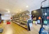 Local comercial
en venda
amb 169m² a Gijón, a la zona de El Llano, Calle Ana María foto