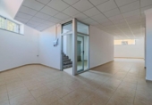 Local comercial en venta con 152m² en Torrevieja, Calle Pascual Flores foto