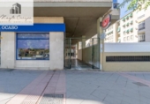92m² cafétéria pour vente à Grenade, dans le quartier de La Chana, Calle Washington Irving photo