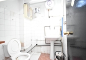 Local comercial en venta con 45m² en Cádiz, Avenida San Severiano foto