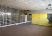 Local comercial
en venda
amb 380m² a Bormujos, Calle Manuel Piñal foto