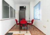 130m² commercial premises for sale in Motril, Ronda Sur photo