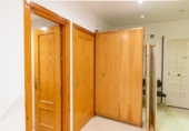 Local comercial en venta con 193m² en Granada foto