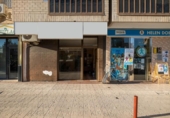61m² locaux commerciaux pour vente à Grenade, photo