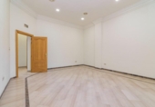 Local comercial en venta con 186m² en Granada, en la zona de Albayda, Calle Guerra foto